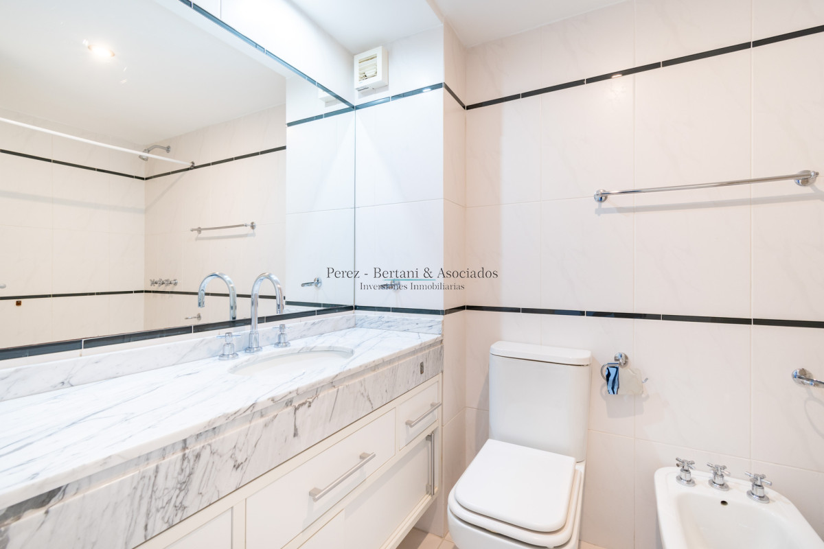 Apartamento ID.222 - Departamento con Vista al Mar Dos Dormitorios en Venta Art Boulevard