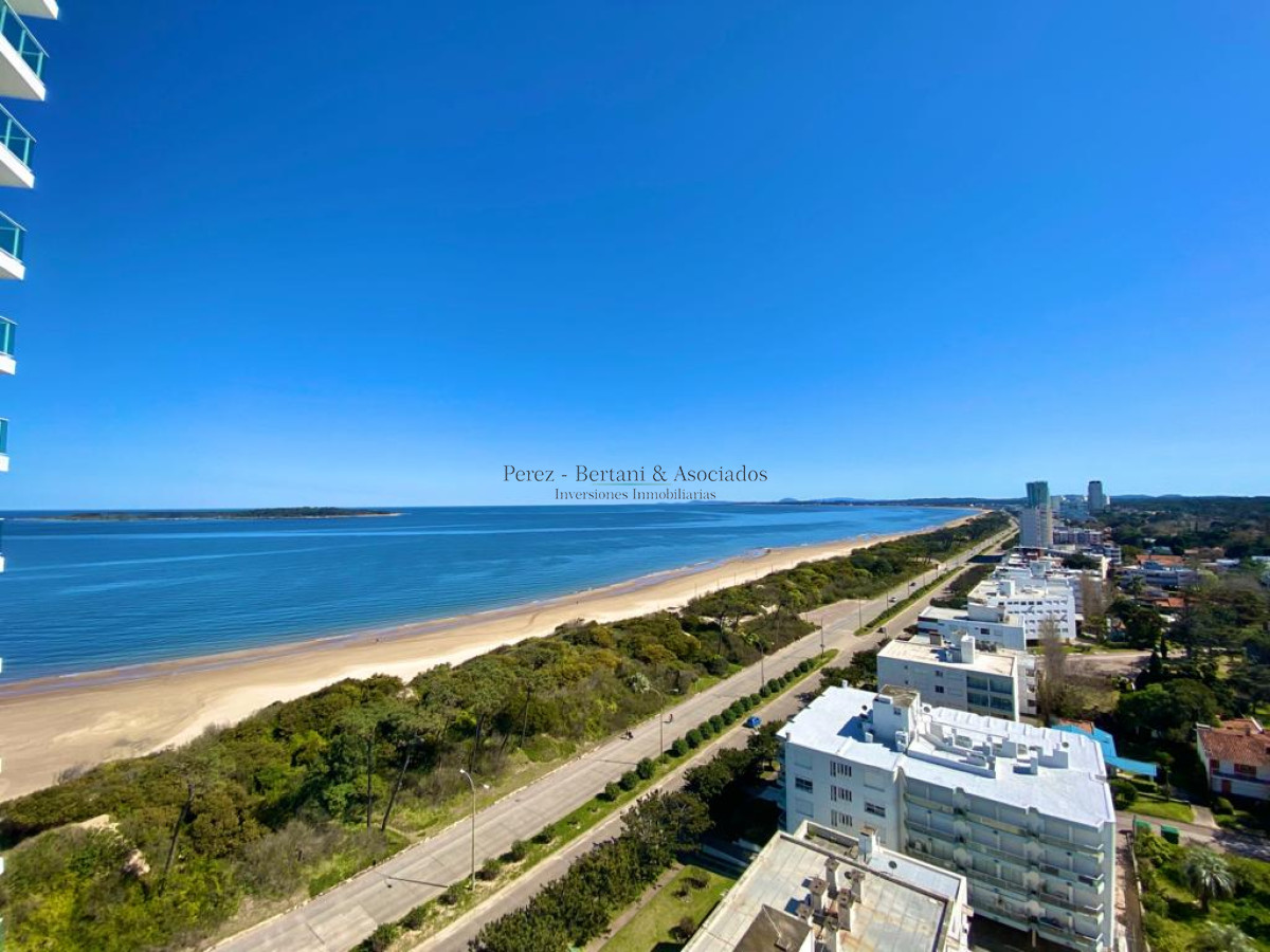 Apartamento ID.792 - Apartamento de dos dormitorios en Paramount Smart Tower en Venta