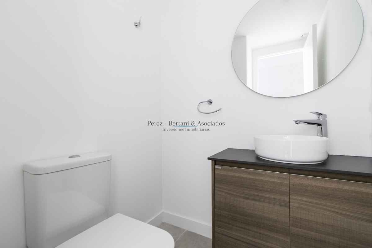 Apartamento ID.79 - Venetian Central Punta del Este En venta Dos Suites en Venta