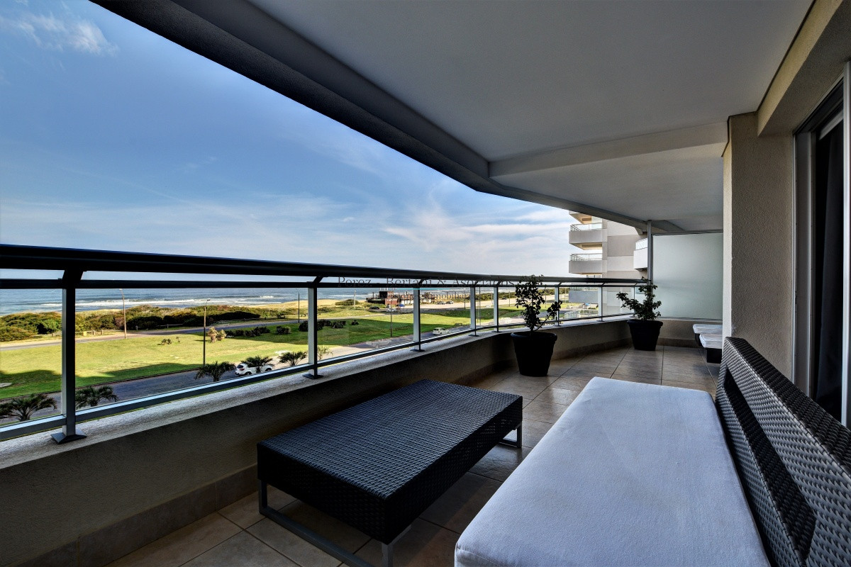 Apartamento ID.1039 - Torre Lobos Apartamento Venta Alquiler Brava, Punta del Este
