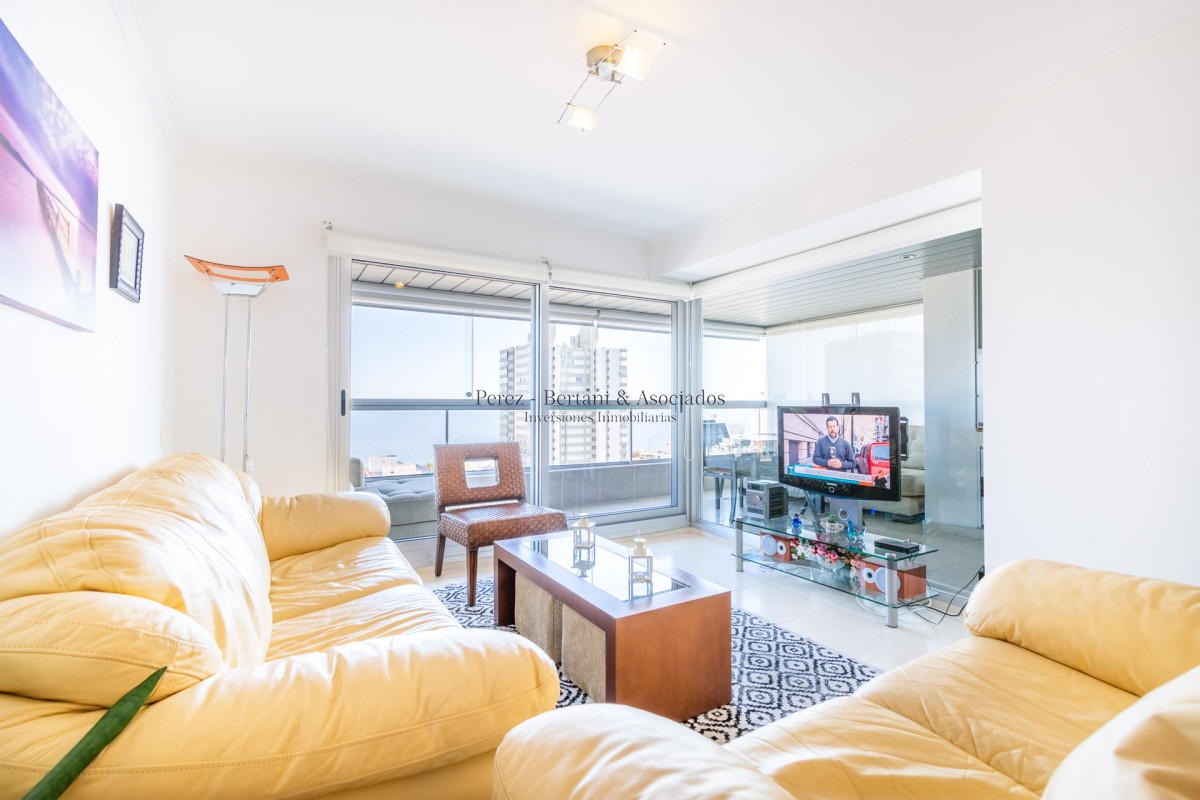Apartamento ID.222 - Departamento con Vista al Mar Dos Dormitorios en Venta Art Boulevard