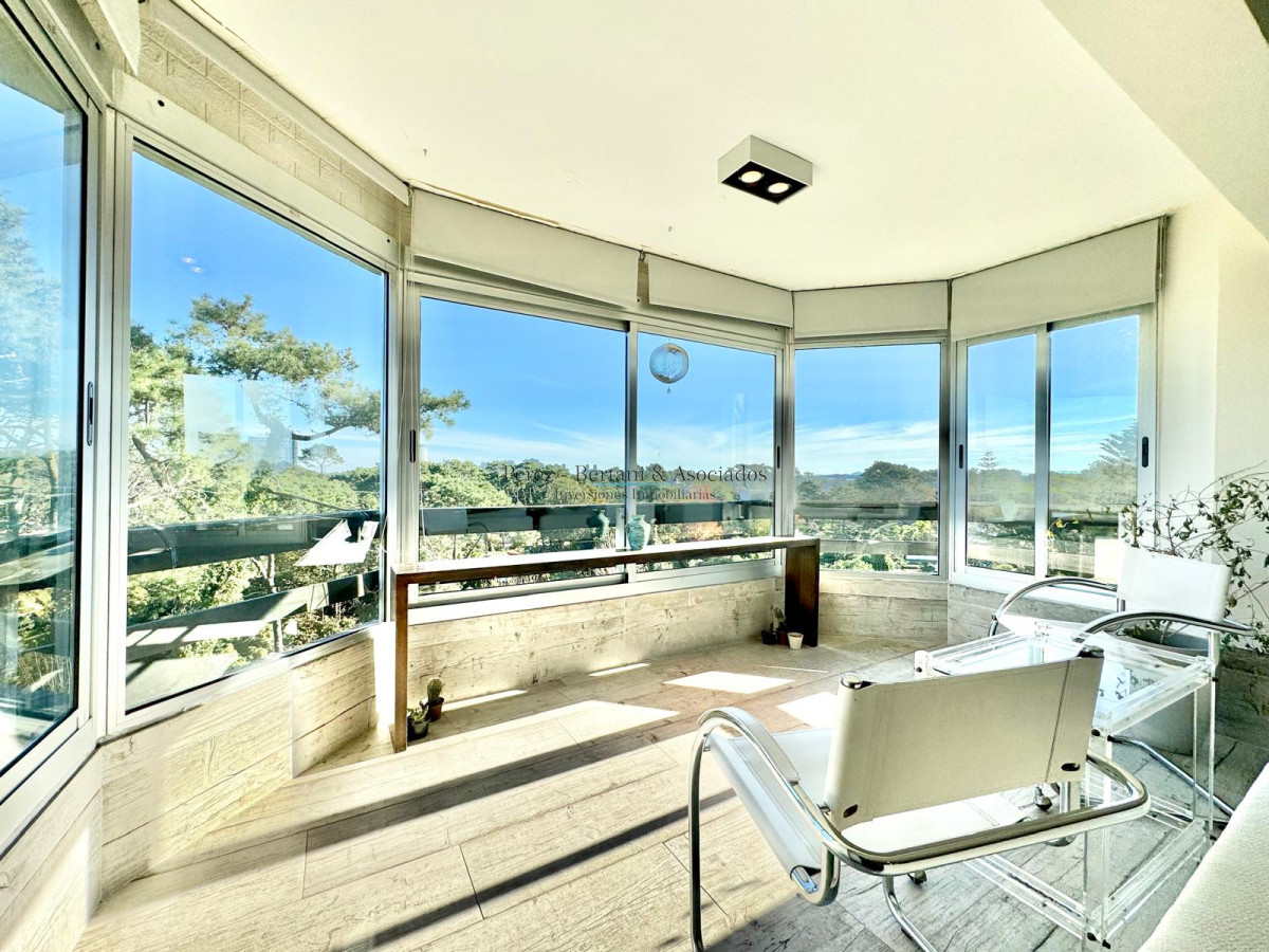 Apartamento ID.476 - Apartamento en Bora Bora 3 Dormitorios y Dependencia