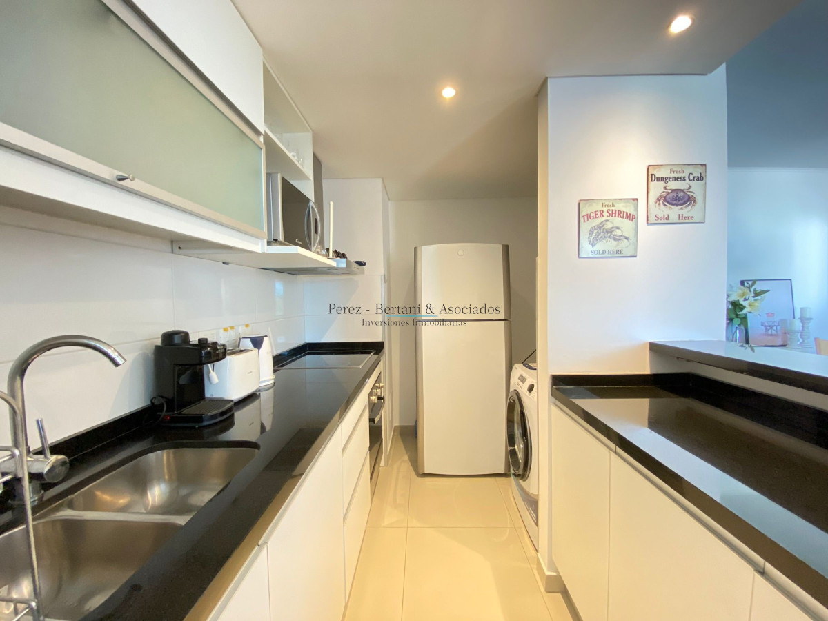 Apartamento ID.226 - Apartamento en Venta en Wind Tower Dos Dormitorios y Dos Baños