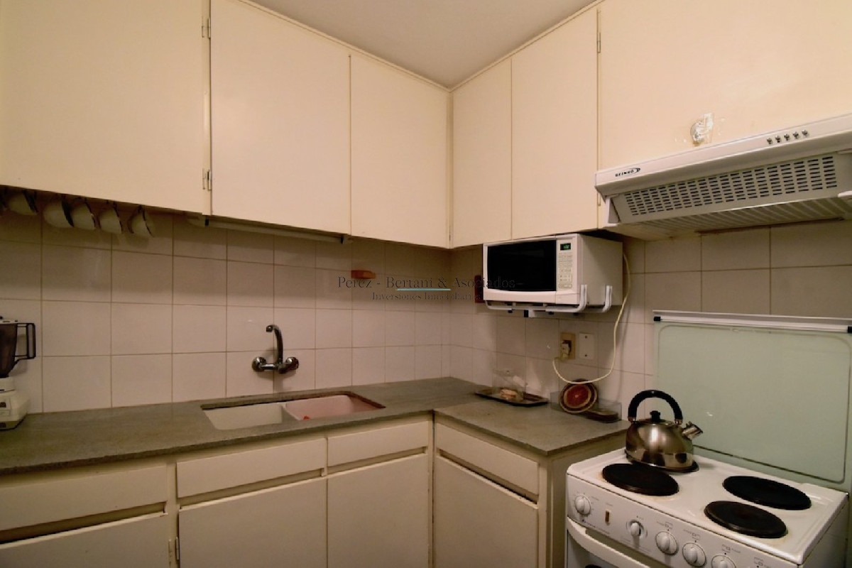 Apartamento ID.220 - Malecon Punta del Este - 3 dorm. Playa Mansa - Primera Fila