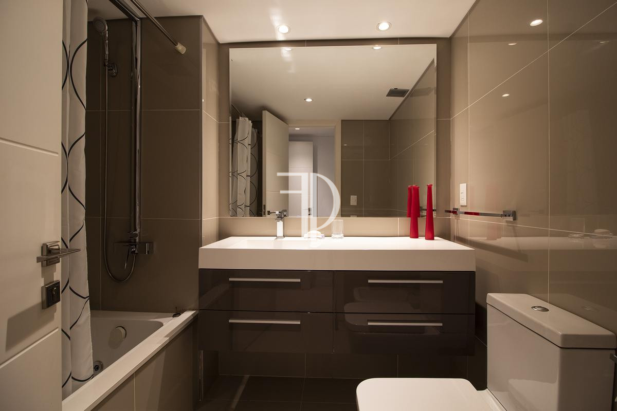 Apartamento ID.217 - Apartamento moderno de dos dormitorios en venta sobre playa Mansa, Pinares.