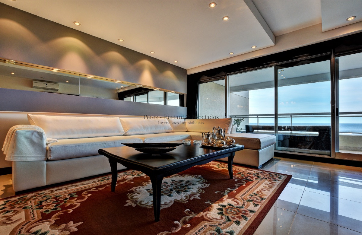 Apartamento ID.1039 - Torre Lobos Apartamento Venta Alquiler Brava, Punta del Este