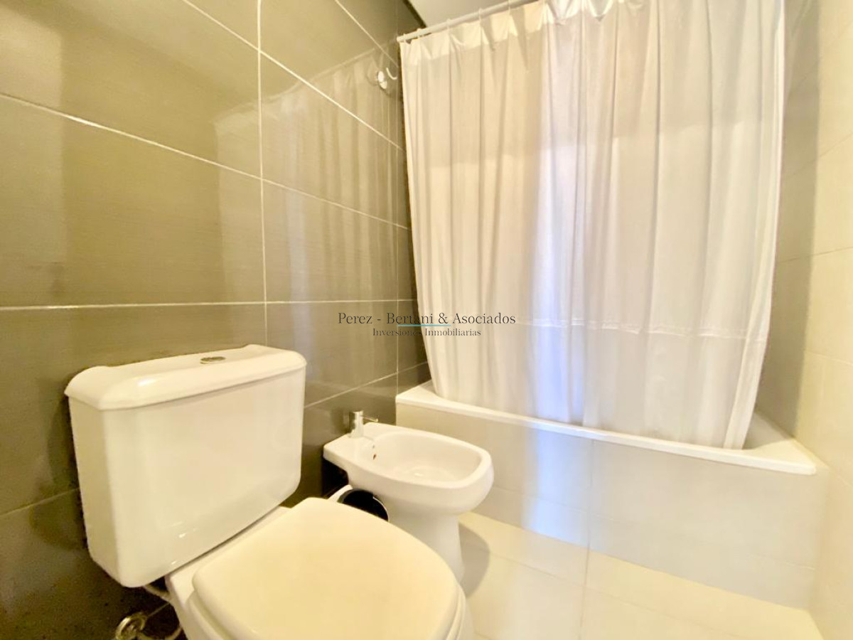 Apartamento ID.219 - Alquiler de Temporada Apartamento en Playa Brava