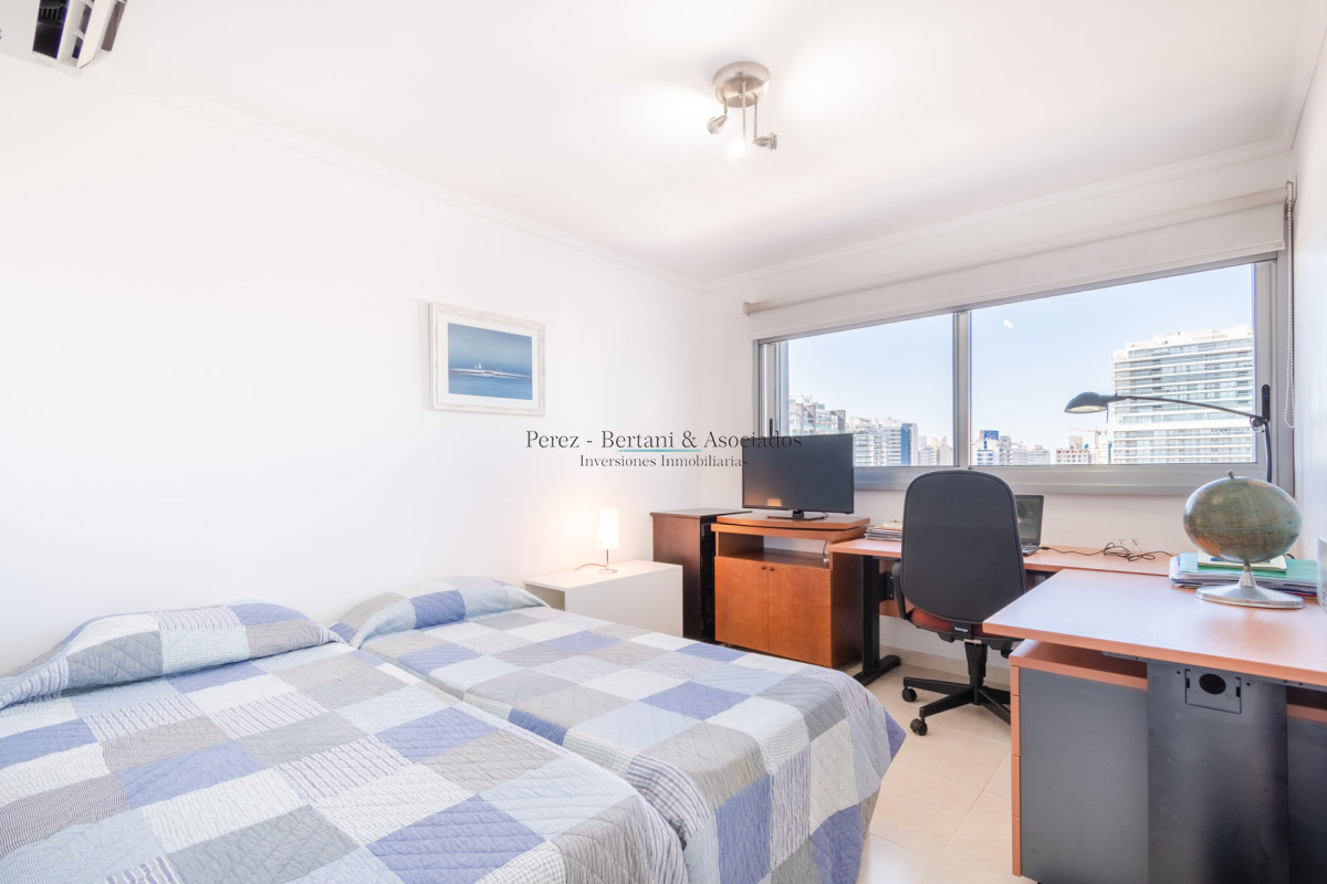 Apartamento ID.222 - Departamento con Vista al Mar Dos Dormitorios en Venta Art Boulevard