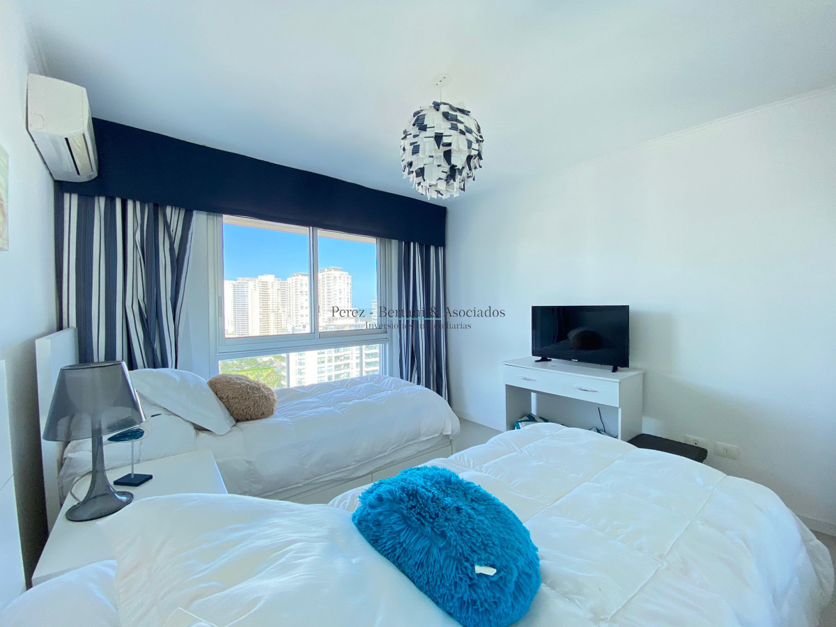 Apartamento ID.226 - Apartamento en Venta en Wind Tower Dos Dormitorios y Dos Baños