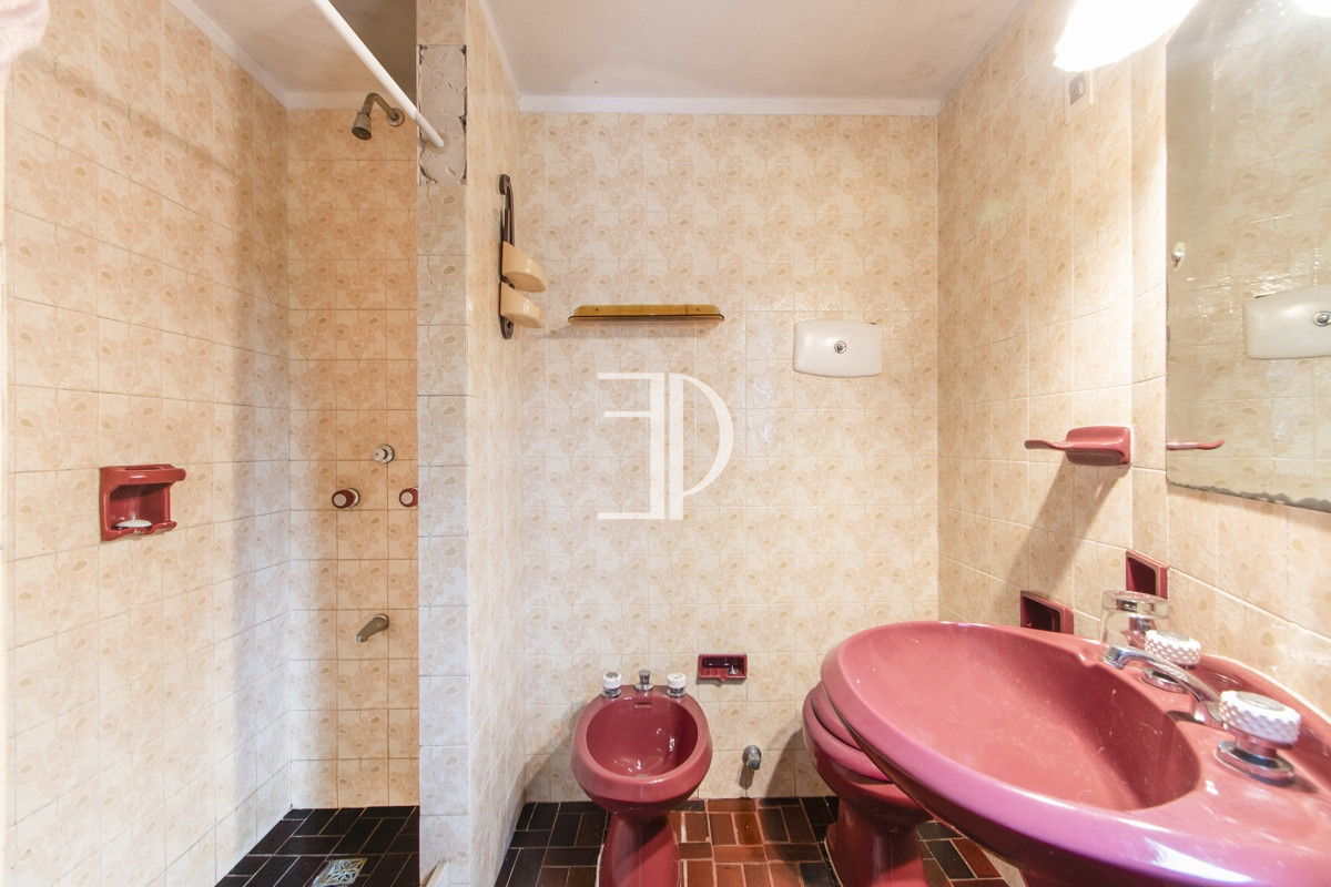 Casa ID.110 - Muy buena propiedad en Venta 5 dorm., 5 baños, Playa Mansa