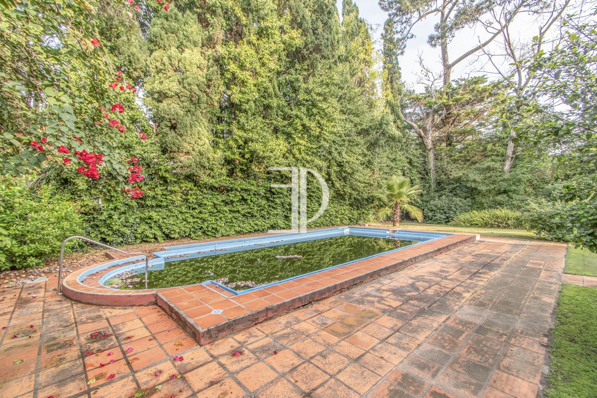 Casa ID.110 - Muy buena propiedad en Venta 5 dorm., 5 baños, Playa Mansa