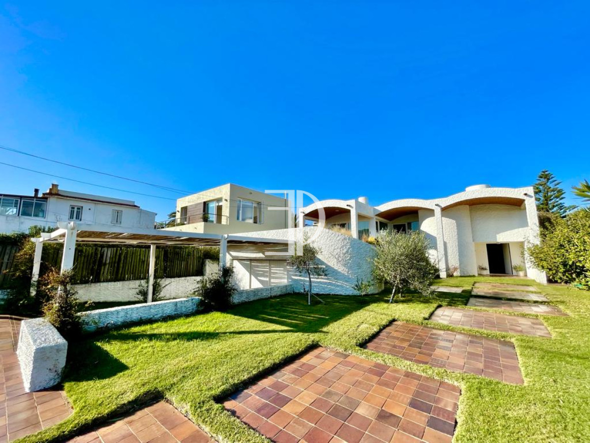 Casa ID.116 - Casa en Faro de Punta del Este 