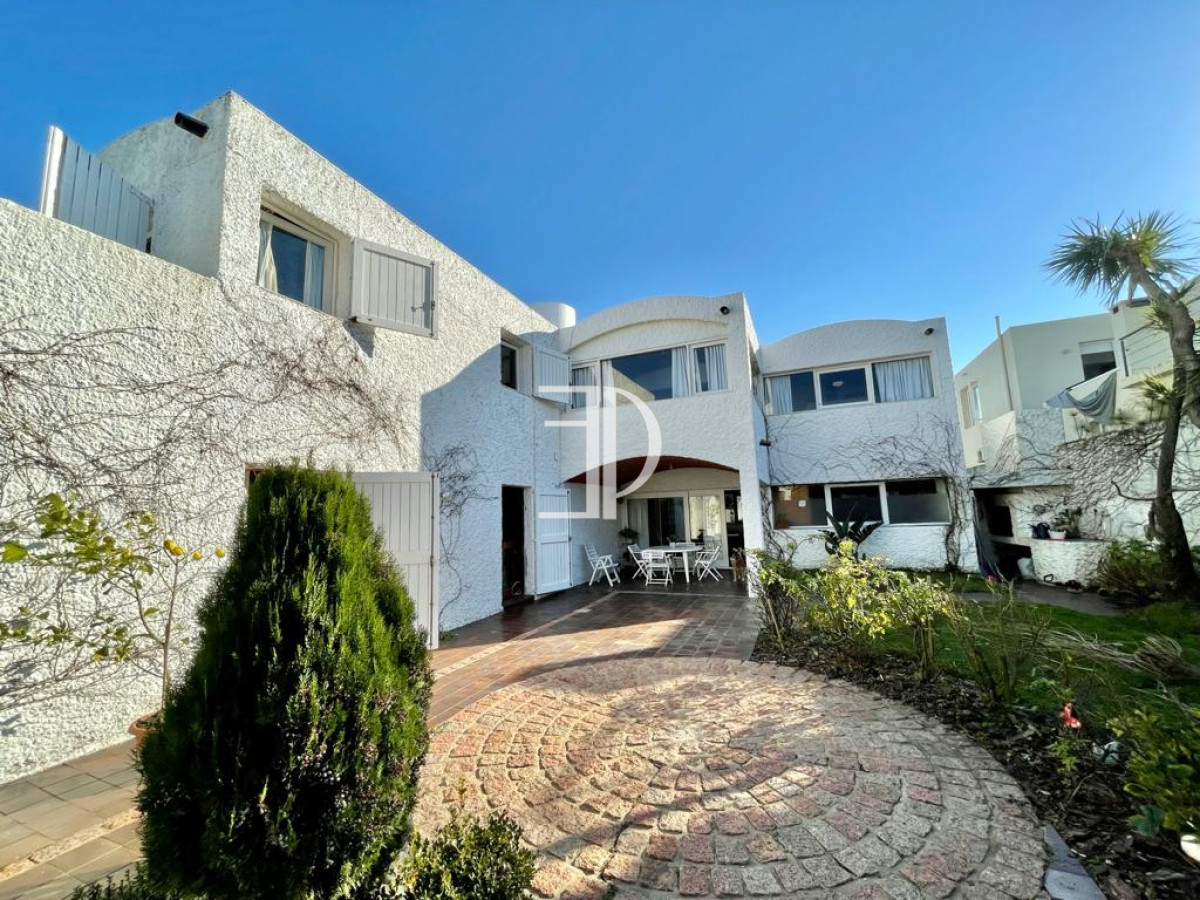 Casa ID.116 - Casa en Faro de Punta del Este 