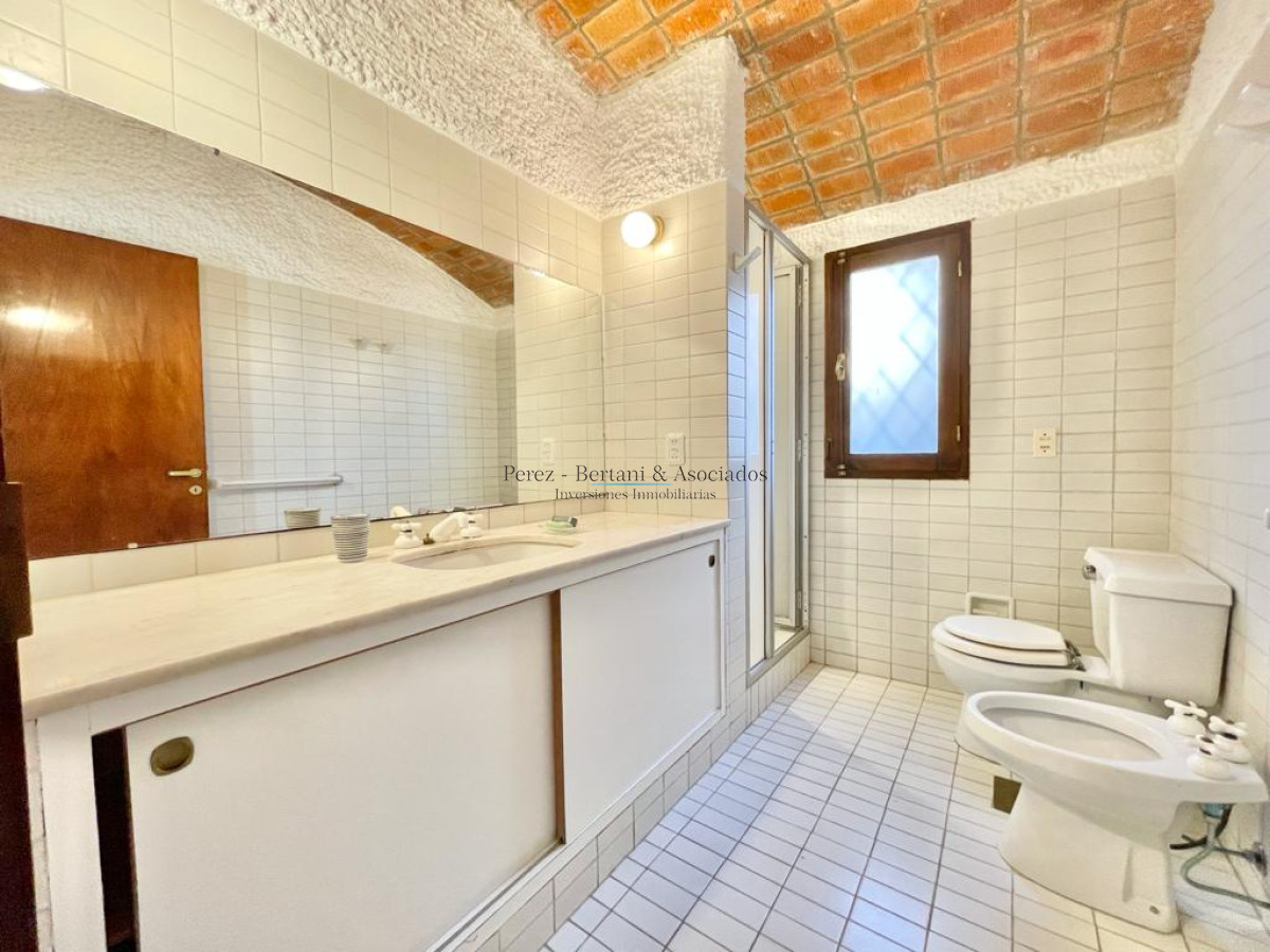 Casa ID.116 - Casa en Faro de Punta del Este 