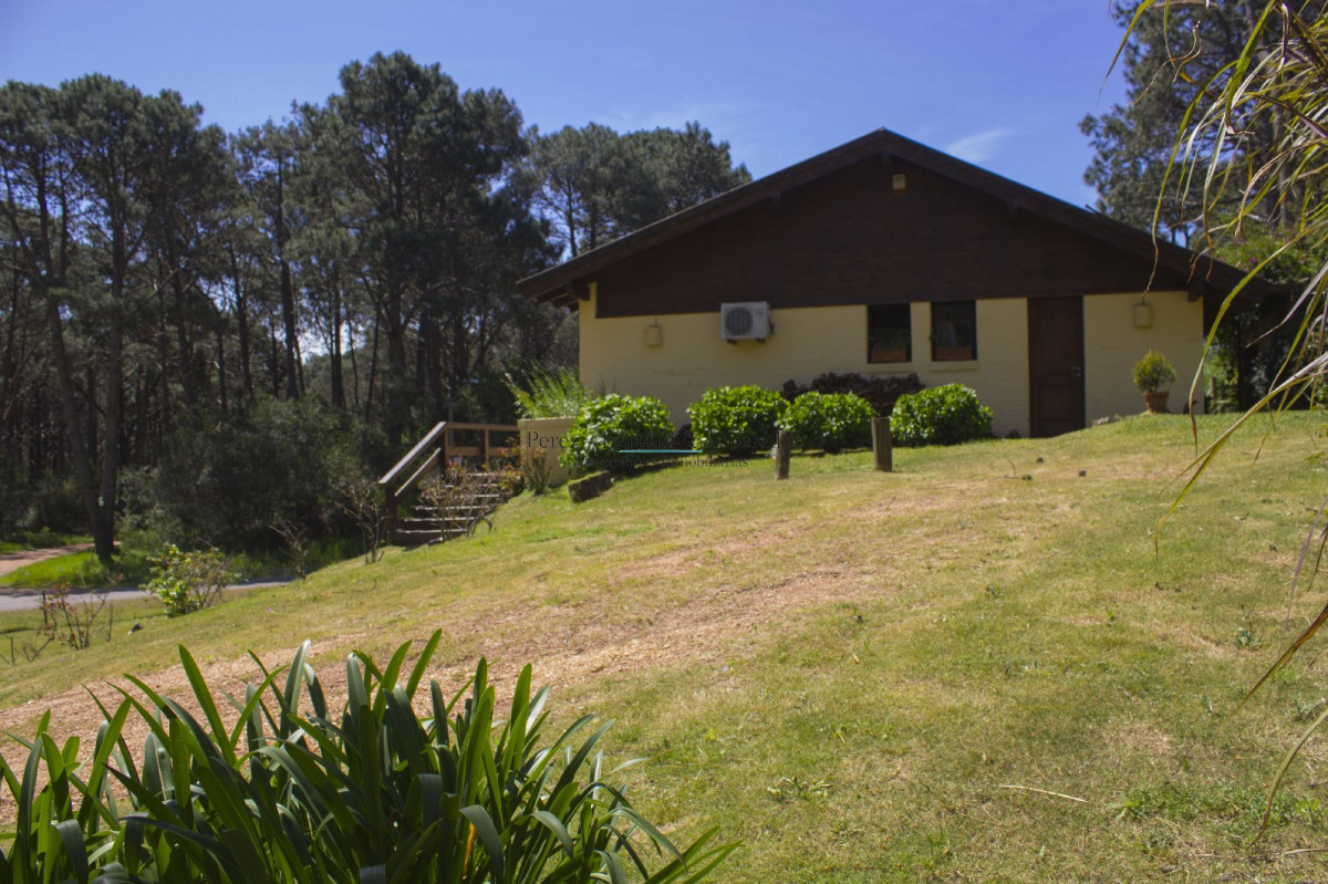 Casa ID.900 - Buena Casa en Laguna del Sauce - Oportunidad 