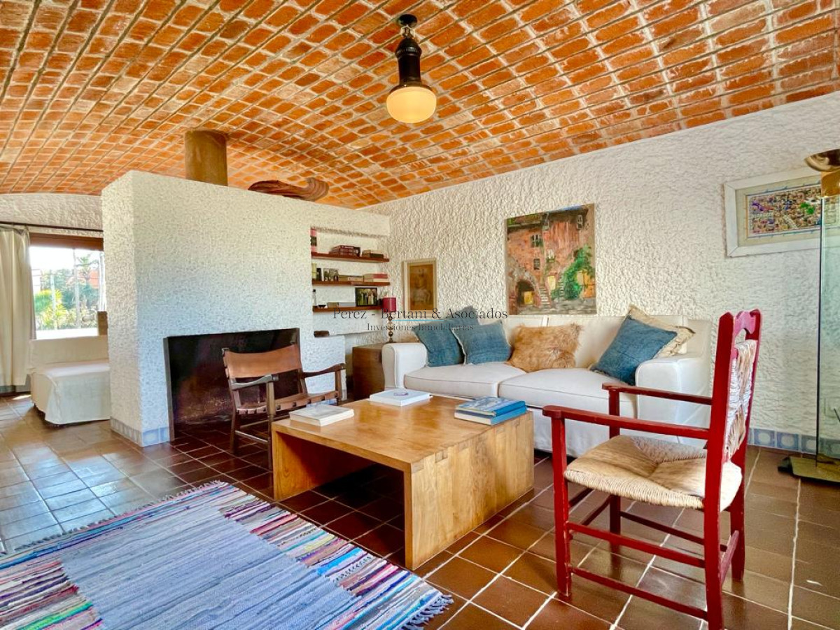 Casa ID.116 - Casa en Faro de Punta del Este 