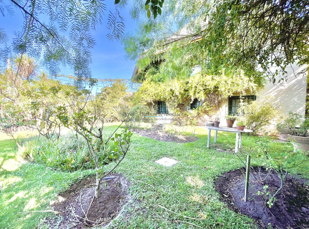 Casa ID.245 - Muy buena casa en venta en Playa Mansa