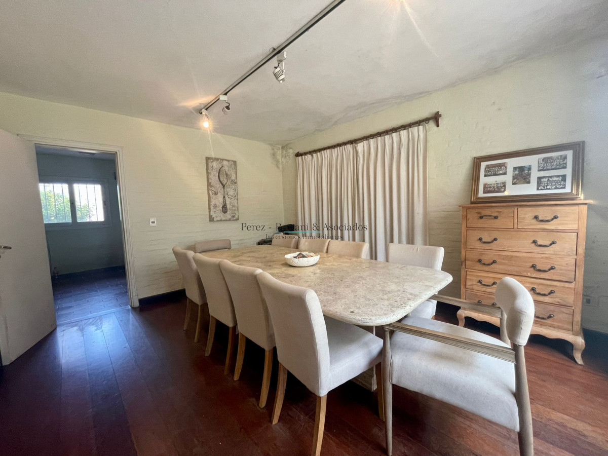 Casa ID.118 - Casa de tres dormitorios en venta, Punta del Este