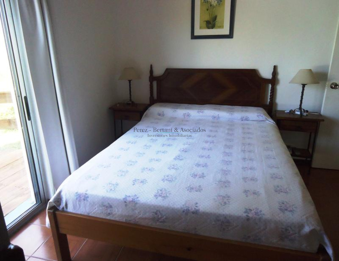 Casa ID.454 - Casa en La Barra Tres Dormitorios con Piscina en Venta