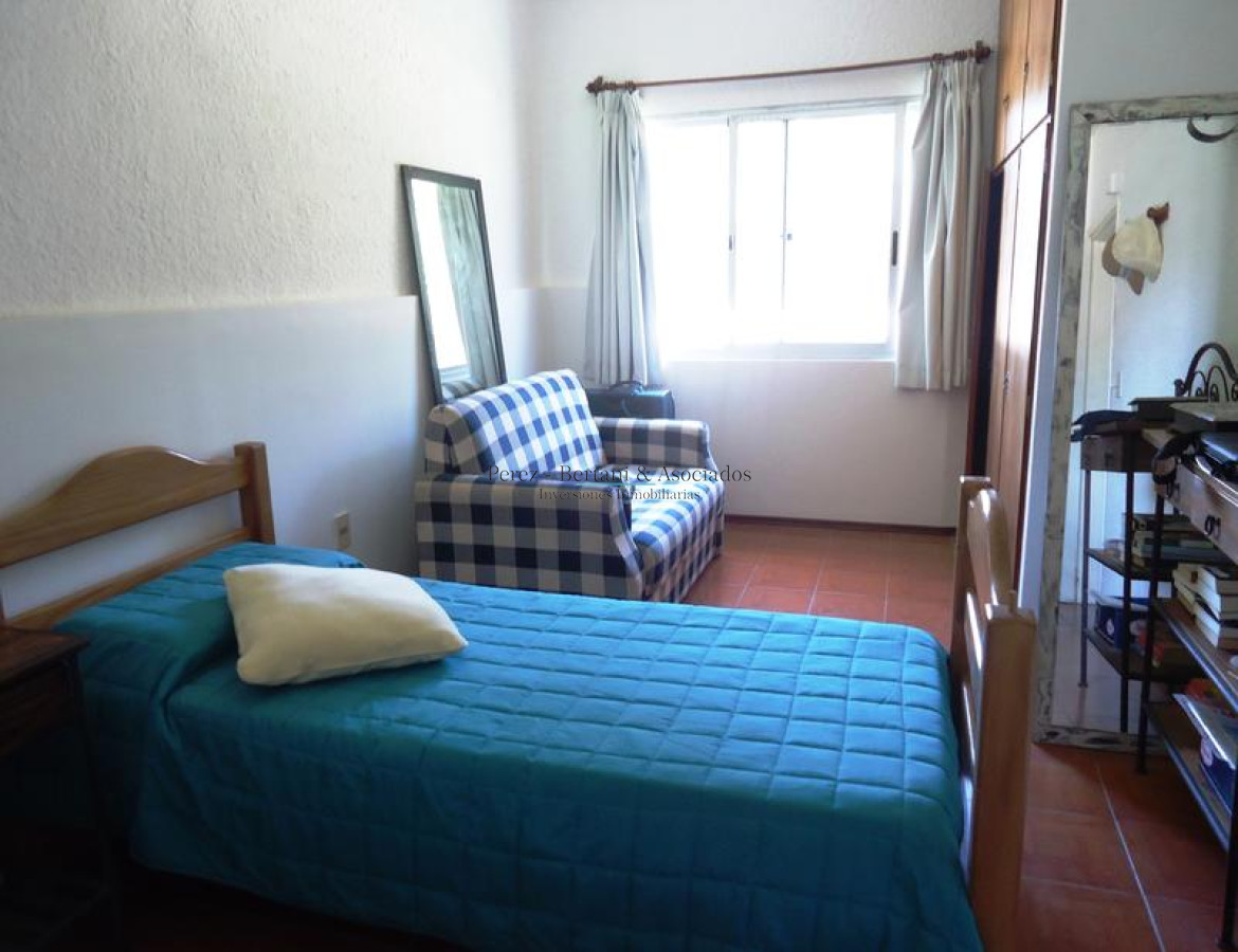 Casa ID.454 - Casa en La Barra Tres Dormitorios con Piscina en Venta