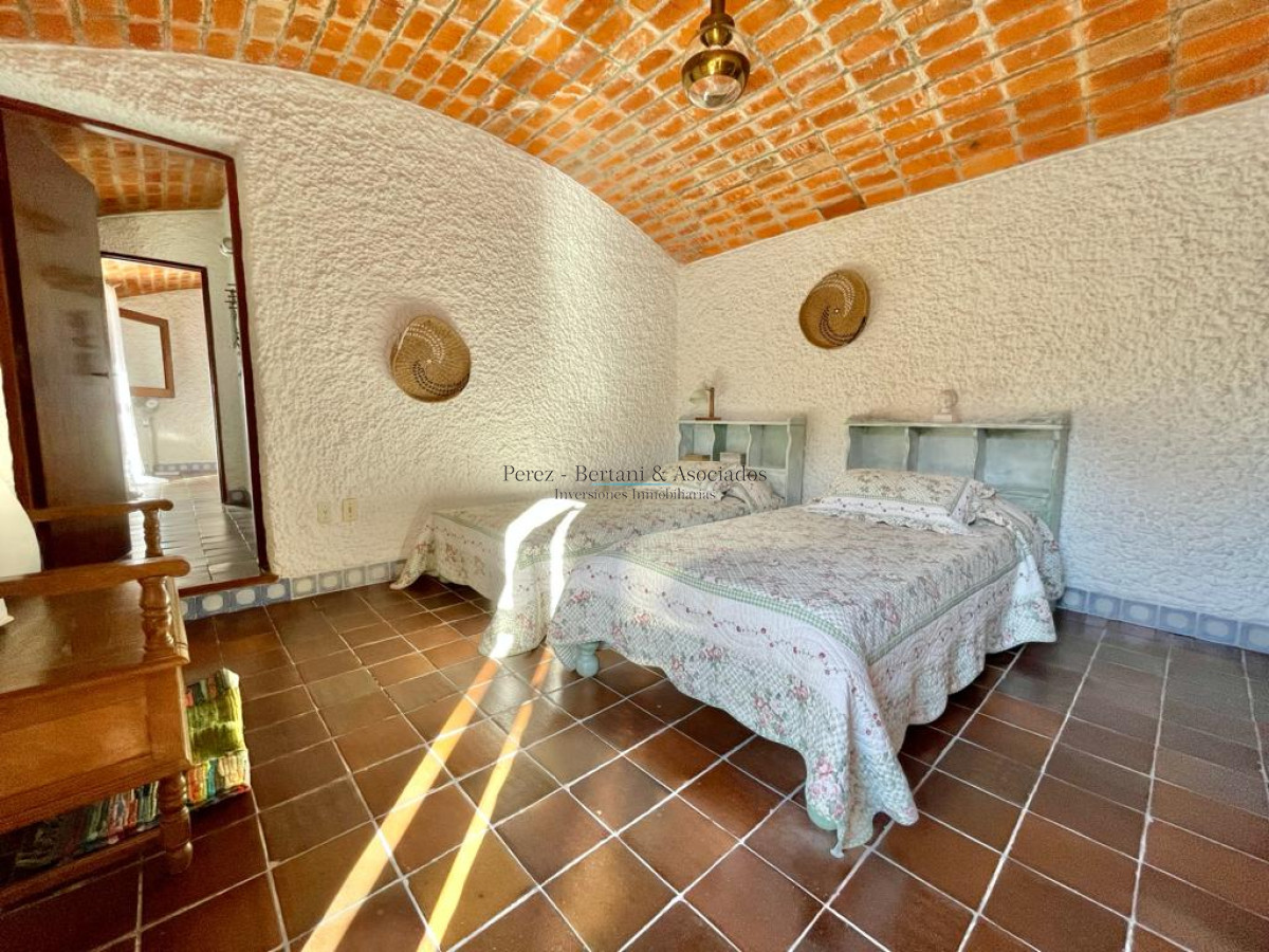 Casa ID.116 - Casa en Faro de Punta del Este 