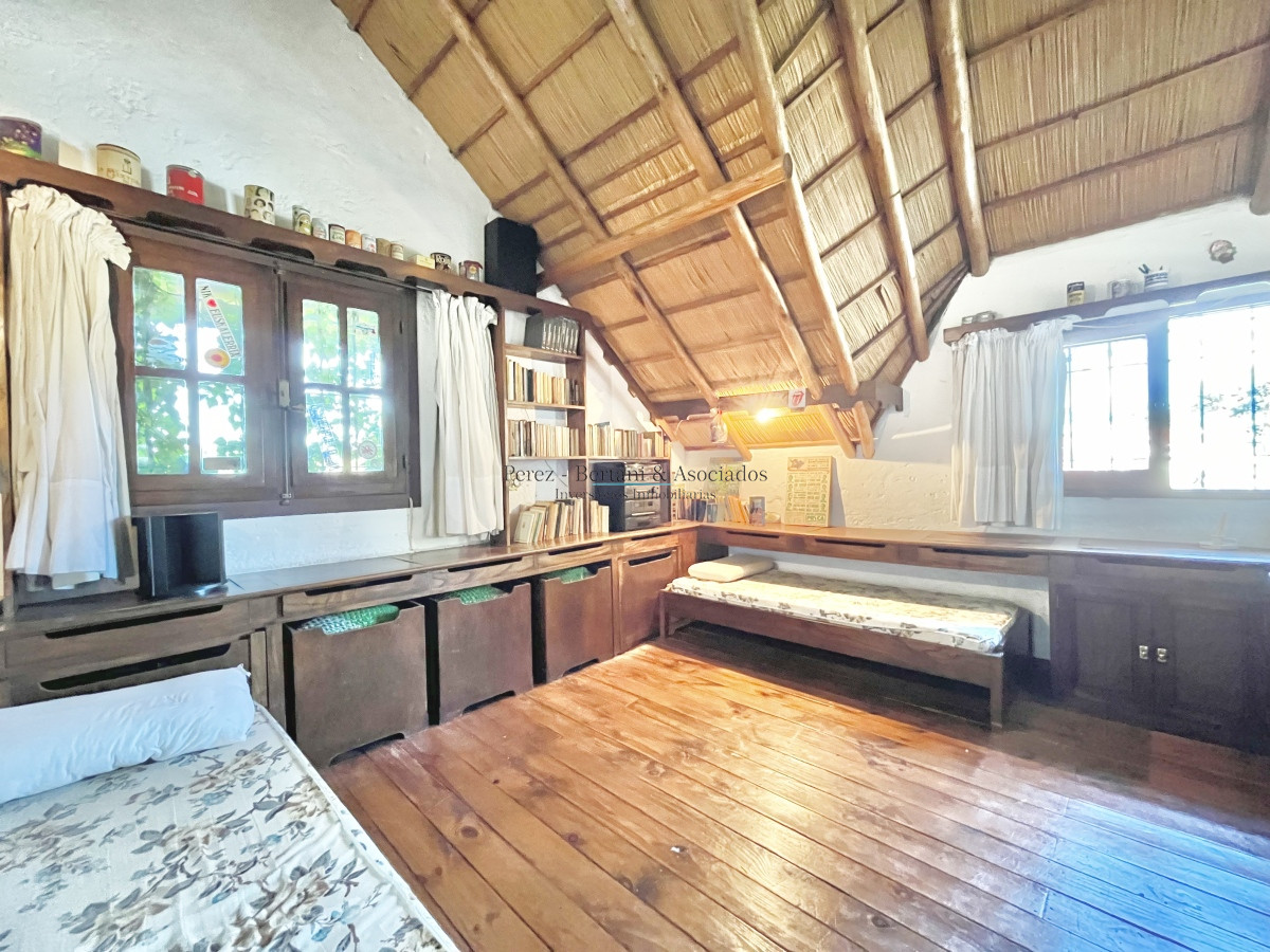 Casa ID.245 - Muy buena casa en venta en Playa Mansa