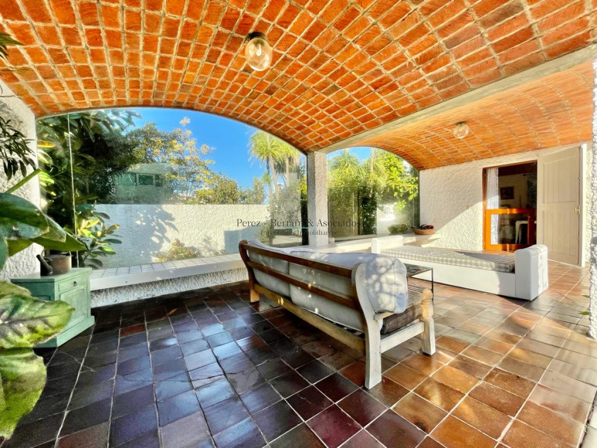 Casa ID.116 - Casa en Faro de Punta del Este 