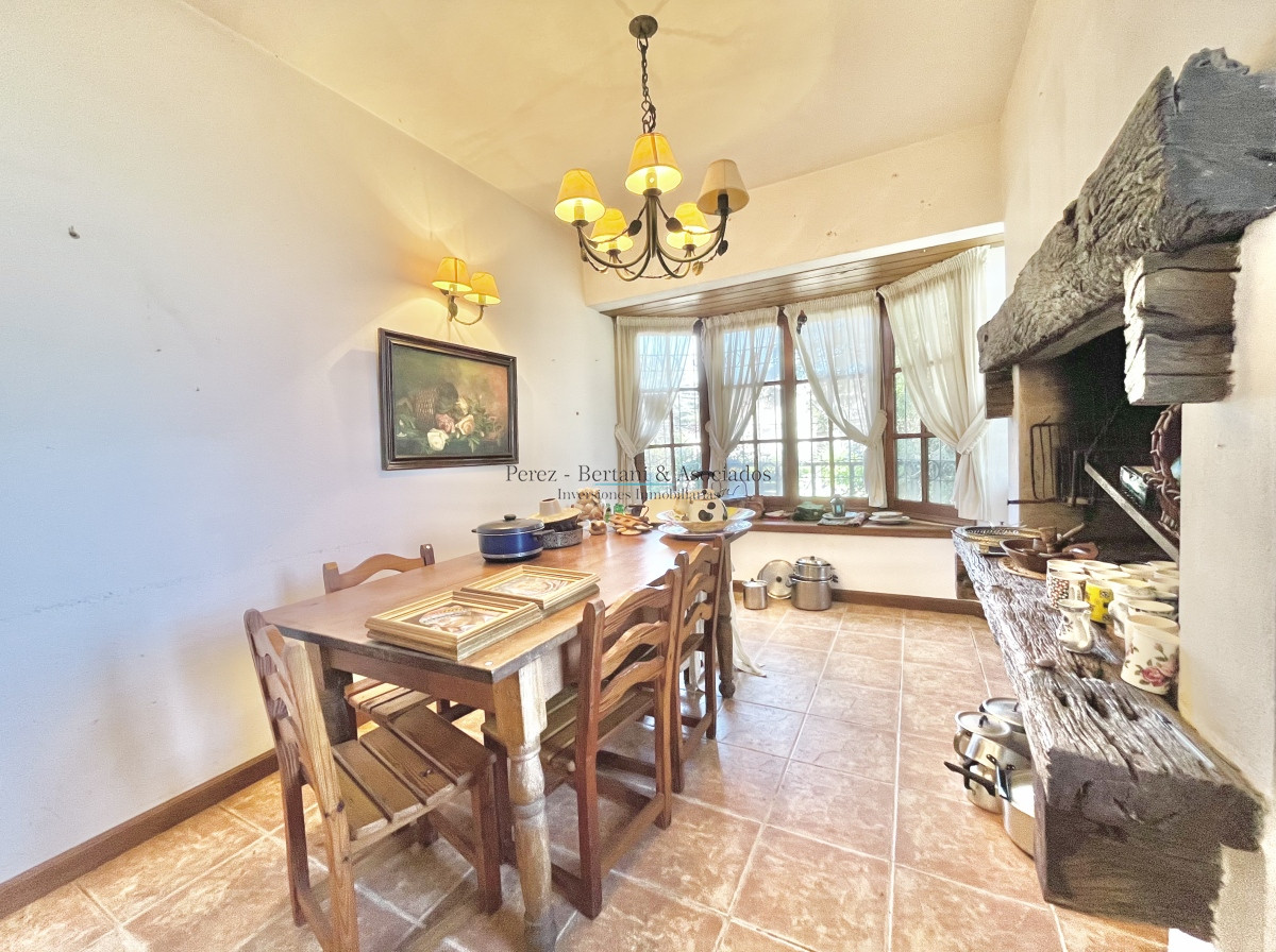 Casa ID.245 - Muy buena casa en venta en Playa Mansa