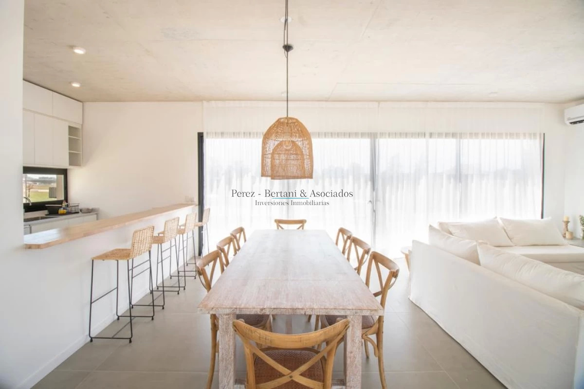 Casa ID.61 - Casa en Barrio Privado Pueblo Mio en Venta, Manantiales