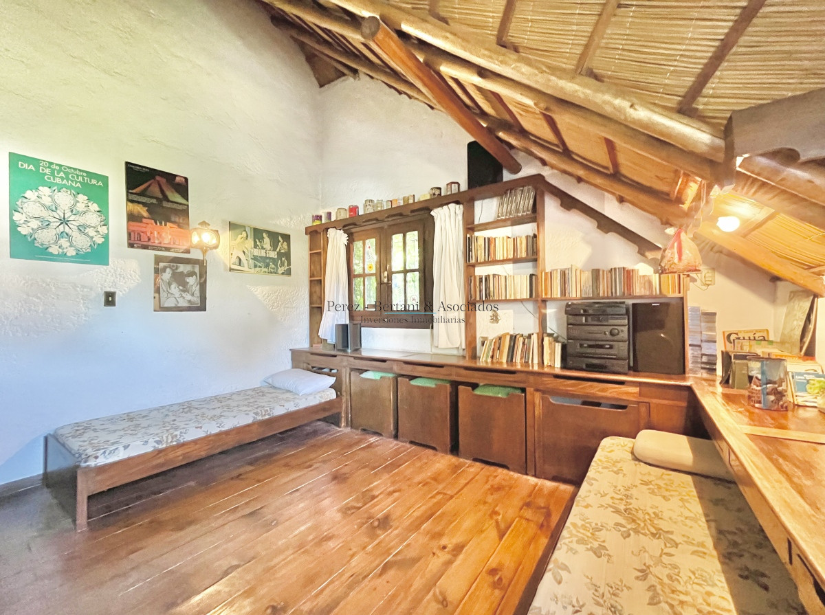Casa ID.245 - Muy buena casa en venta en Playa Mansa