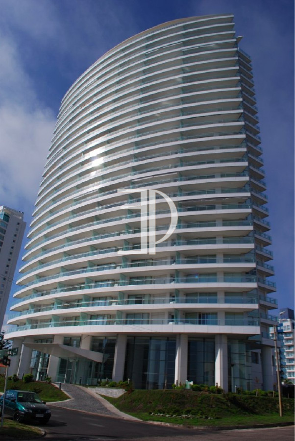 Apartamento ID.221 - Season Tower Apartamento en Venta