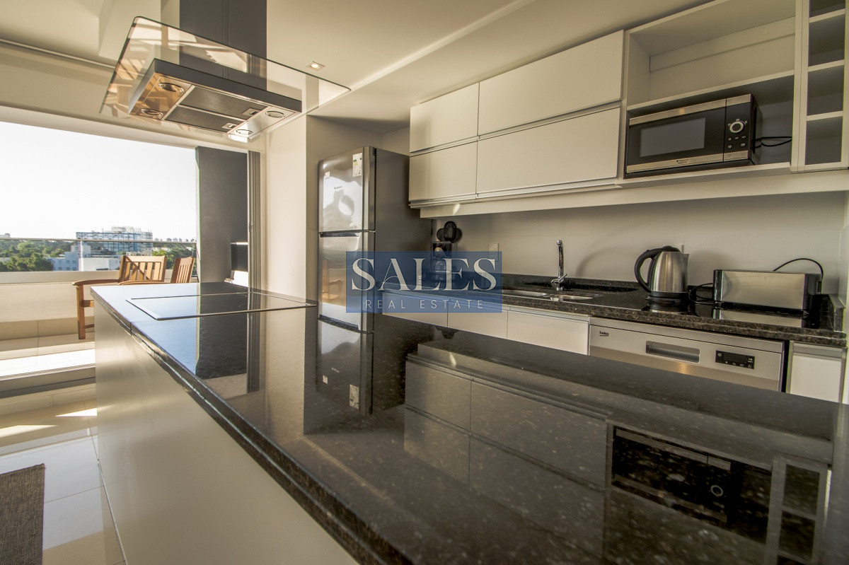 Apartamento ID.1014 - Torre Esmeralda Apartamento en Venta Punta del Este Tres Dormitorios