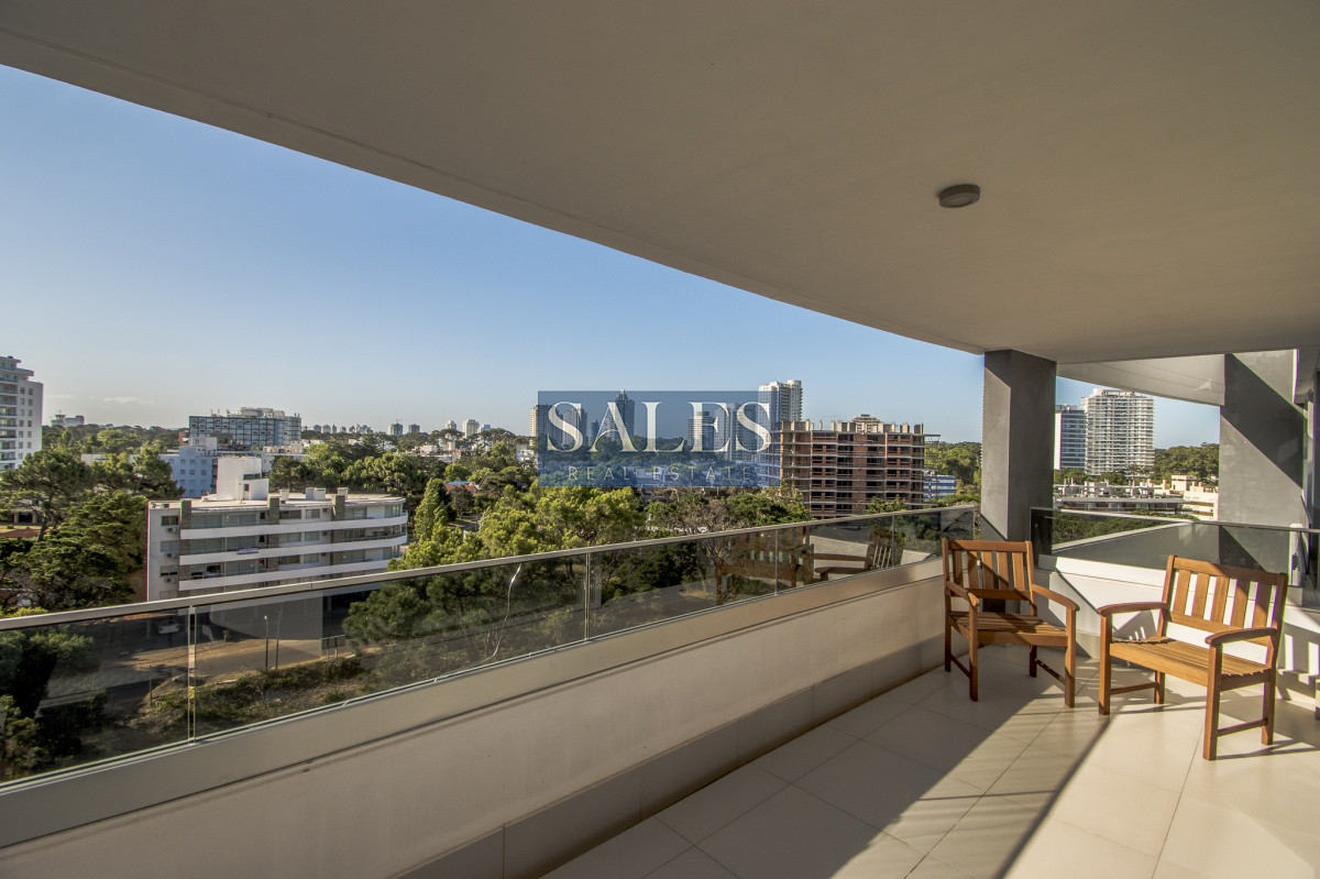 Apartamento ID.1014 - Torre Esmeralda Apartamento en Venta Punta del Este Tres Dormitorios