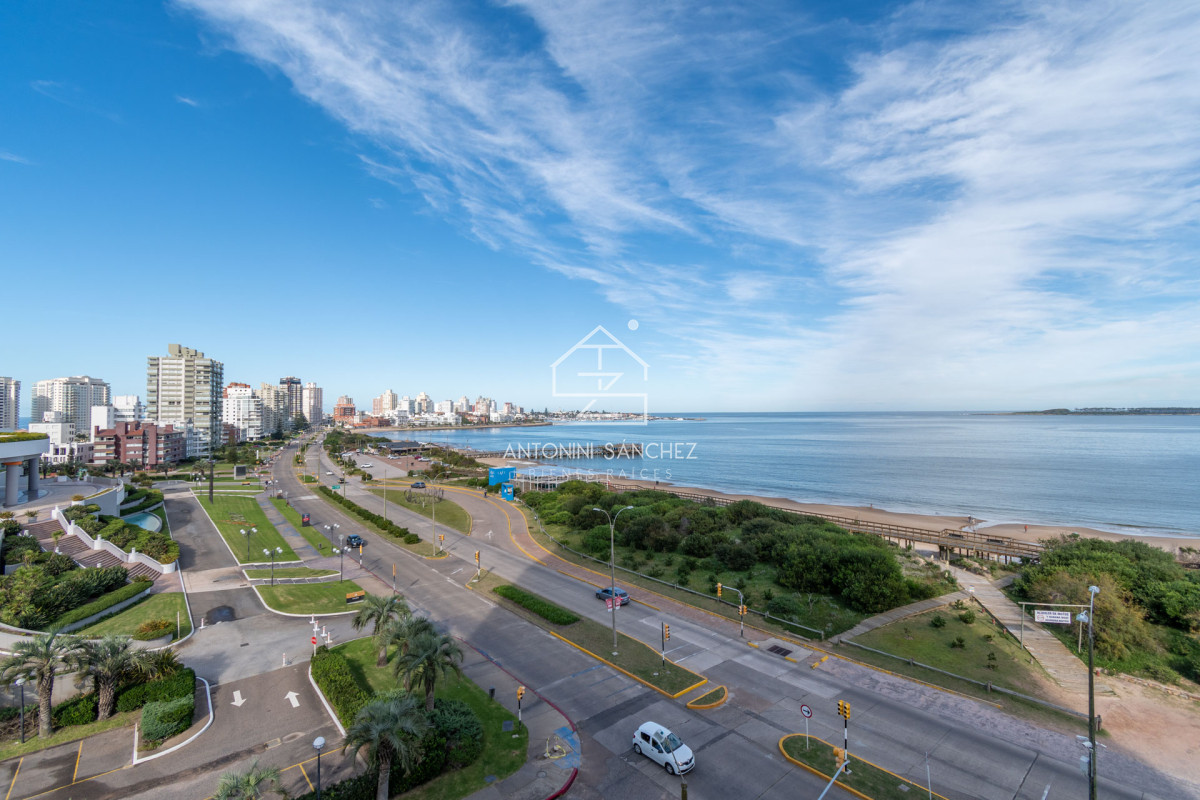 Apartamento ID.1417 - Millenium Tower Apartamento en Venta - Tres Dormitorios en Suite