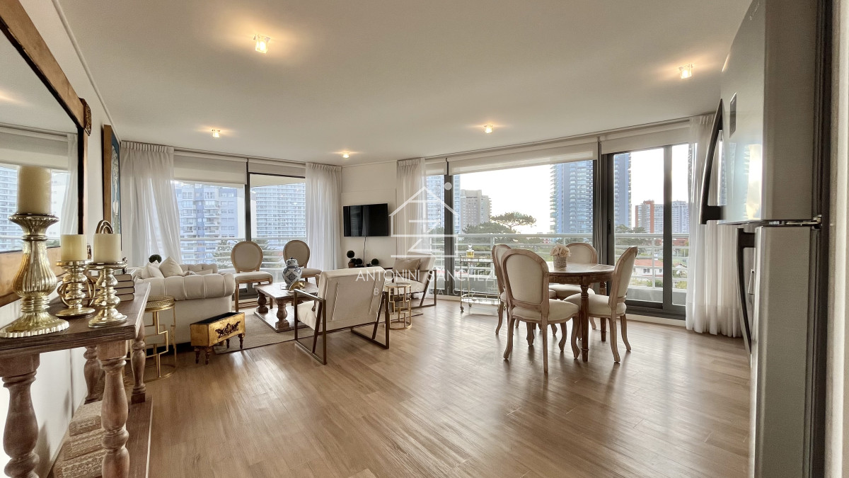 Apartamento ID.1676 - Apartamento en Venta Alexander de dos dormitorios, Punta del Este