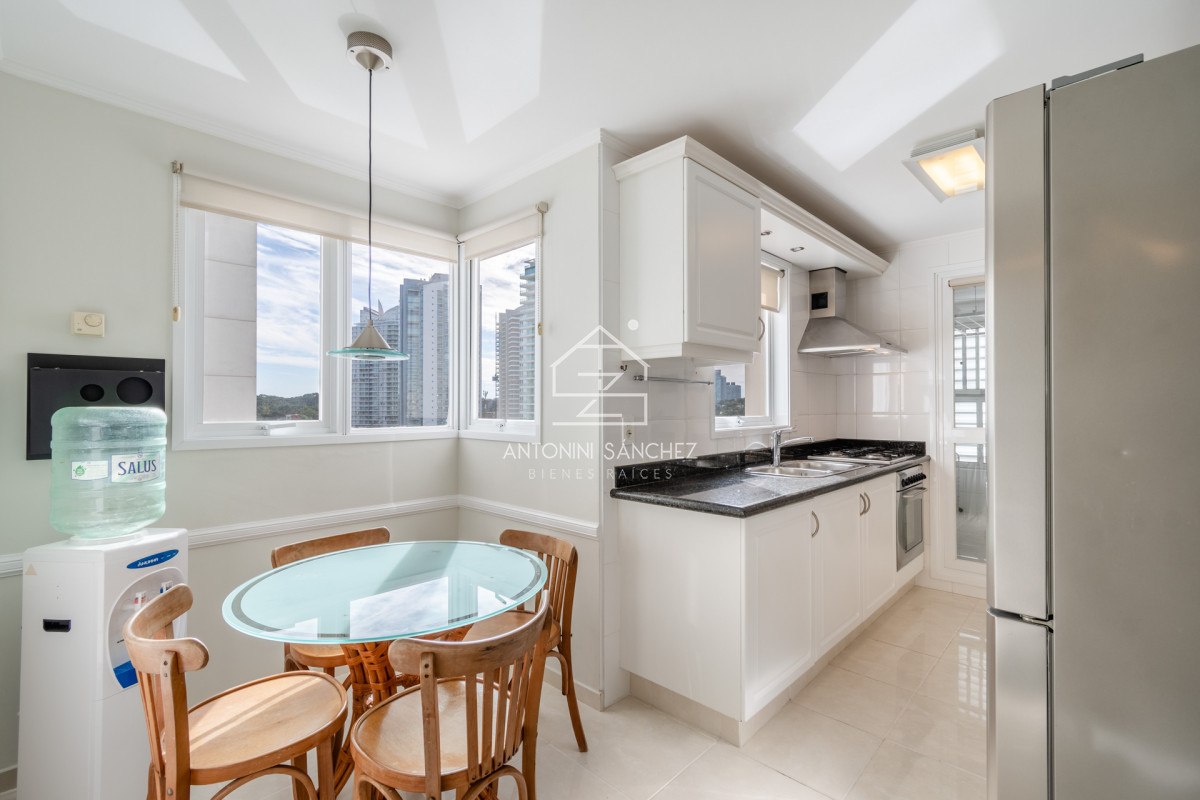 Apartamento ID.1417 - Millenium Tower Apartamento en Venta - Tres Dormitorios en Suite