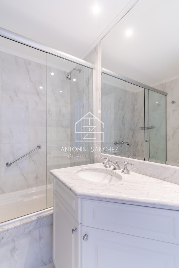Apartamento ID.1417 - Millenium Tower Apartamento en Venta - Tres Dormitorios en Suite