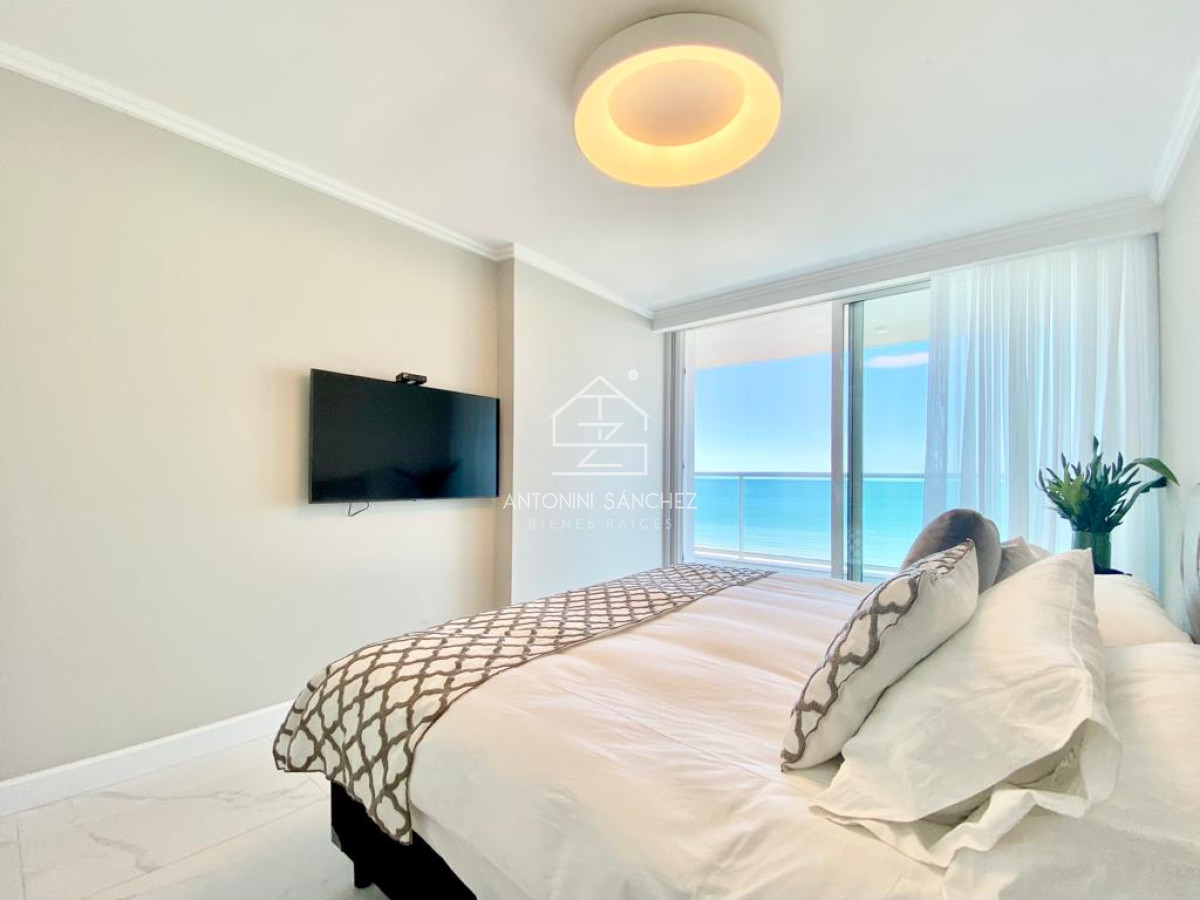 Apartamento ID.1411 - Apartamento de tres dormitorios en suites en Paramount Smart Tower en Venta