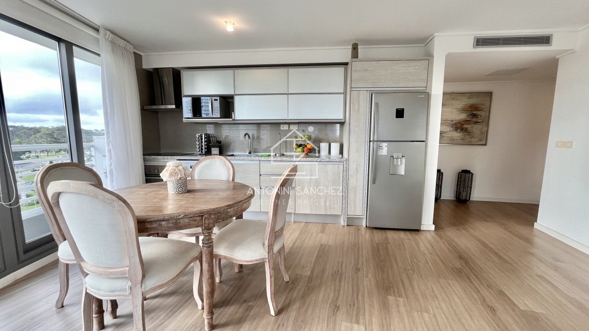 Apartamento ID.1676 - Apartamento en Venta Alexander de dos dormitorios, Punta del Este