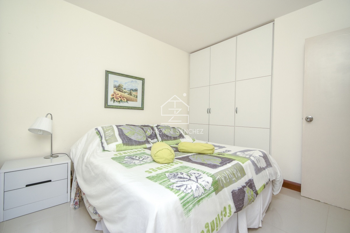 Apartamento ID.904 - Excelente Apartamento de Tres Dormitorios frente al Mar - Punta Este