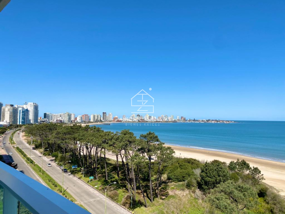 Apartamento ID.1411 - Apartamento de tres dormitorios en suites en Paramount Smart Tower en Venta