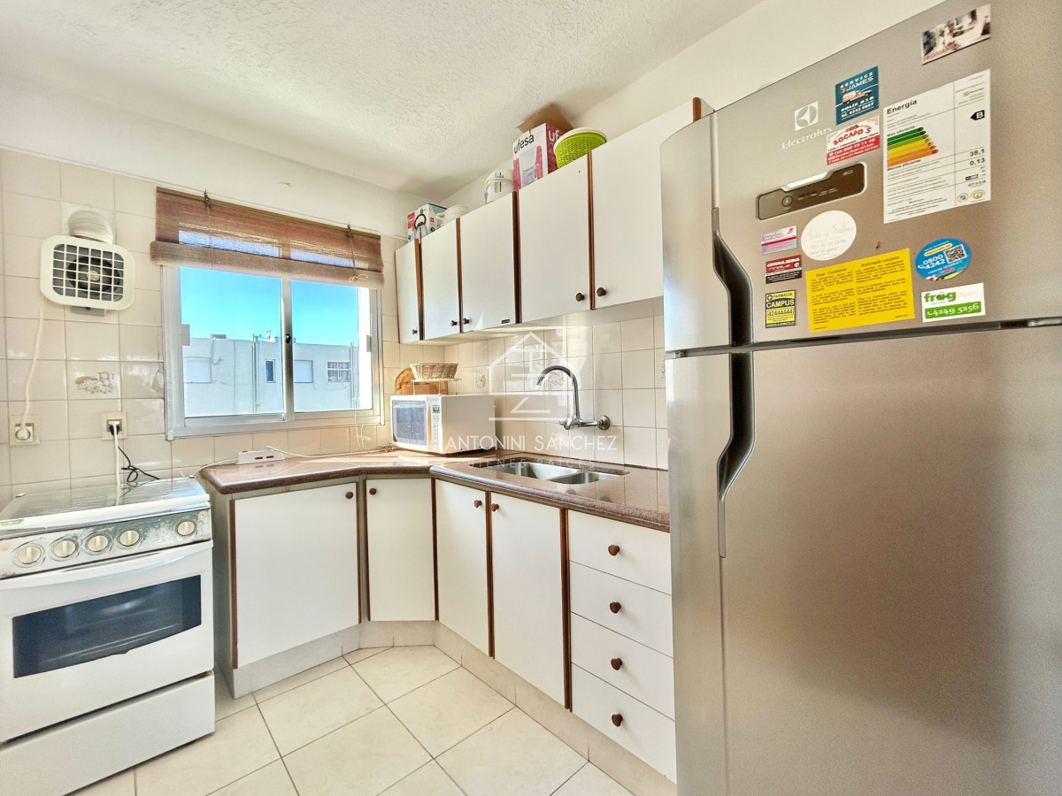Apartamento ID.1275 - Apartamento en venta con vista al mar.