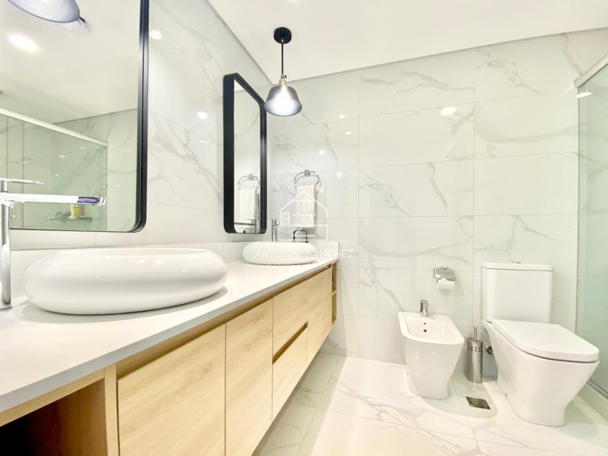Apartamento ID.1411 - Apartamento de tres dormitorios en suites en Paramount Smart Tower en Venta