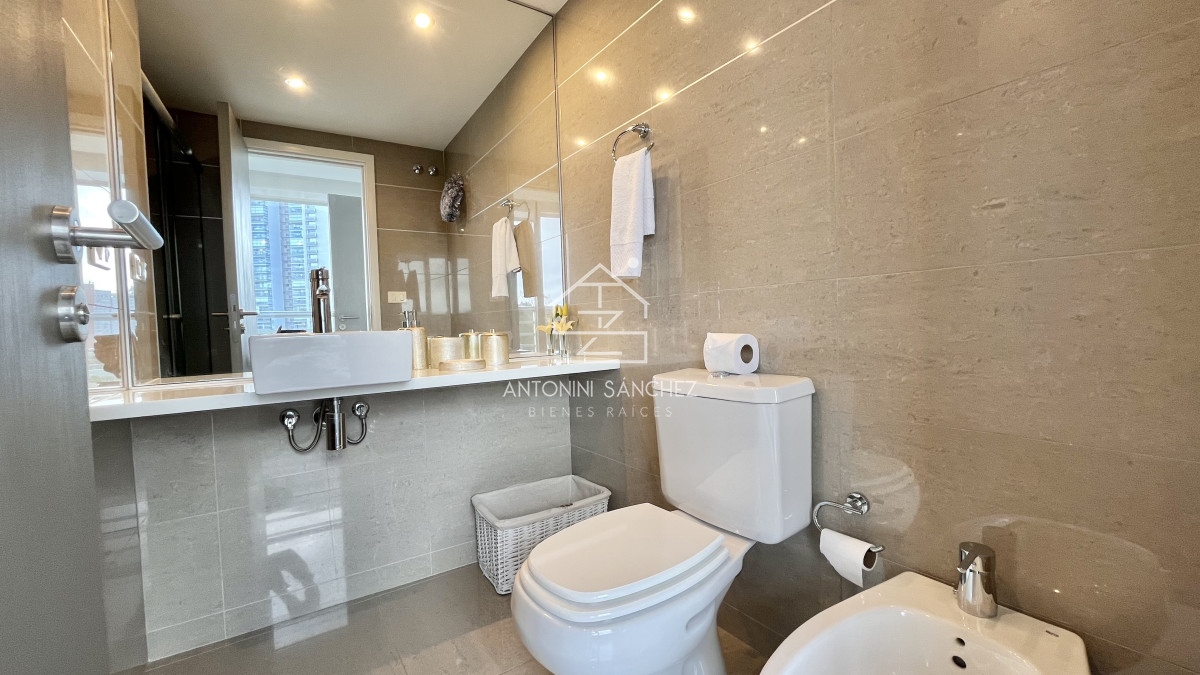 Apartamento ID.1676 - Apartamento en Venta Alexander de dos dormitorios, Punta del Este