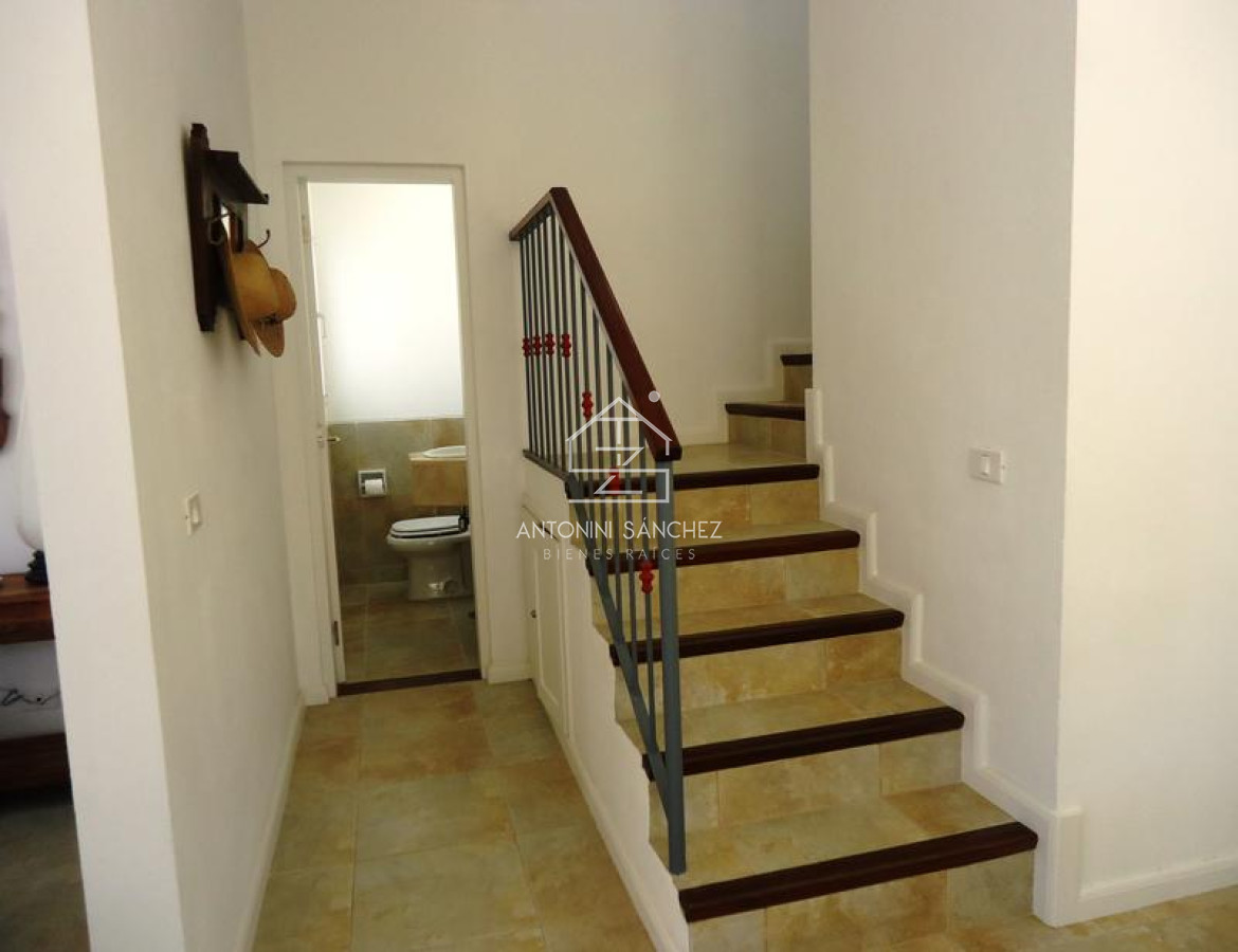 Casa ID.1170 - Casa en La Barra, 4 dormitorios *