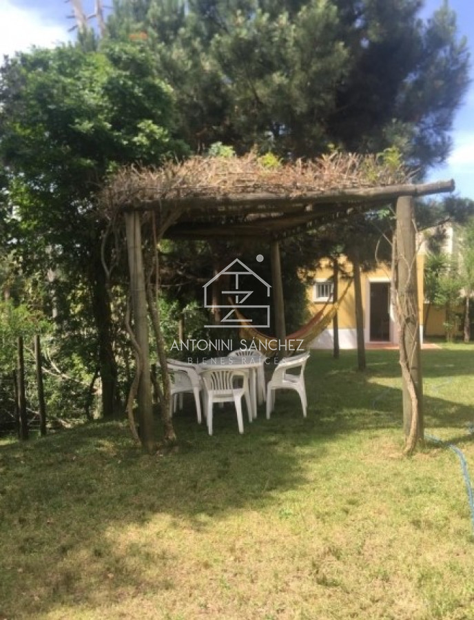 Casa ID.1174 - Casa en La Barra con muy Buenas Vistas