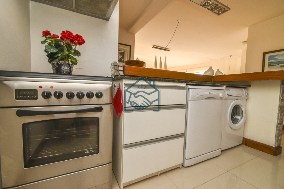 Apartamento ID.883/Excelente-Apartamento-de-Tres-Dormitorios-frente-al-Mar---Punta-Este - Excelente Apartamento de Tres Dormitorios frente al Mar - Punta Este