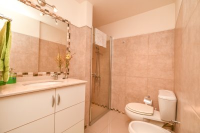 Apartamento ID.883/Excelente-Apartamento-de-Tres-Dormitorios-frente-al-Mar---Punta-Este - Excelente Apartamento de Tres Dormitorios frente al Mar - Punta Este