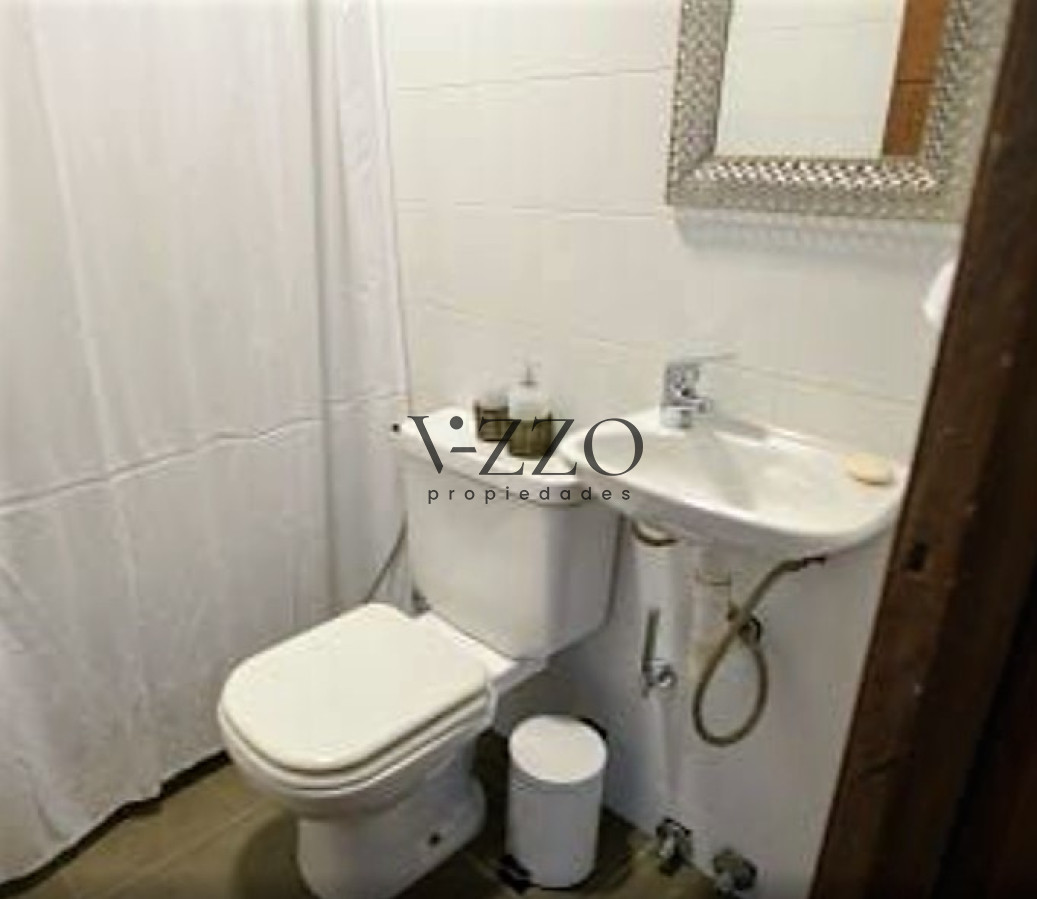 Casa ID.438/Excelente-propiedad-en-Barrio-Privado---Cinco-Dormitorios-a-metros-del-Mar - Excelente propiedad en Barrio Privado - Cinco Dormitorios a metros del Mar