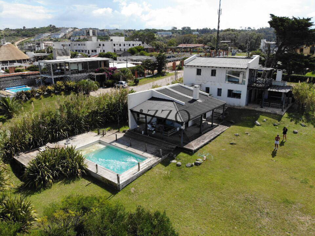Casa ID.439/Las-Grutas-Punta-Ballena-Excelente-casa-sobre-el-mar- - Las Grutas Punta Ballena Excelente casa sobre el mar 